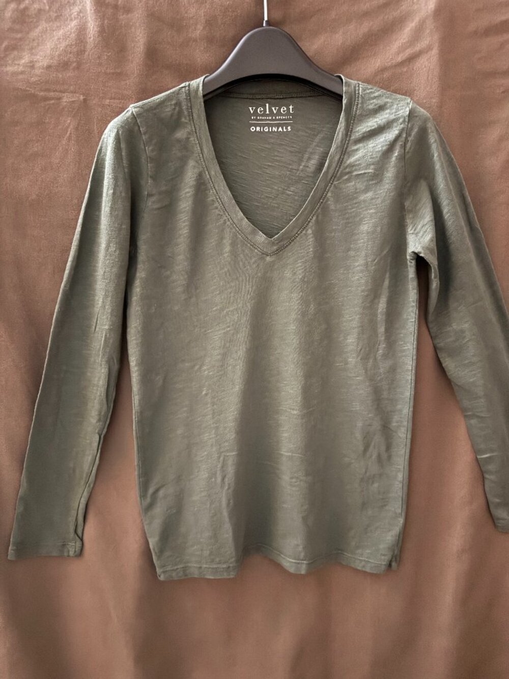 Velvet V-neck Long Sleeve Knit Top